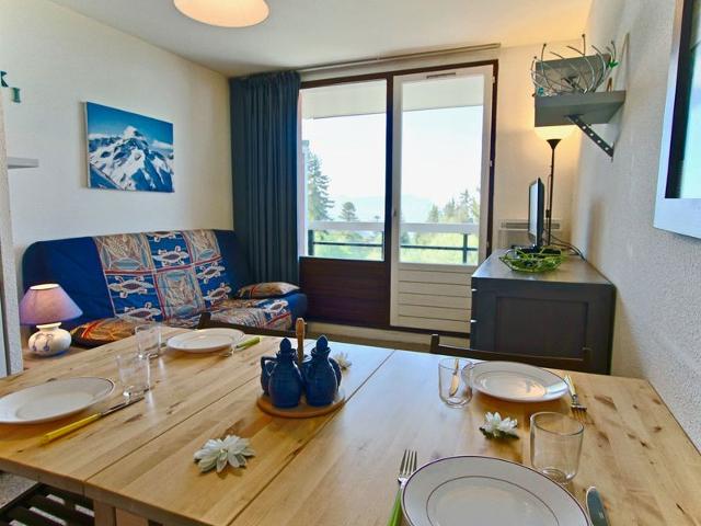 Studio cabine 4 personnes de bon standing