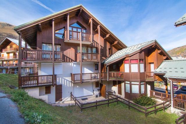 Chalet De Tigny Clematite