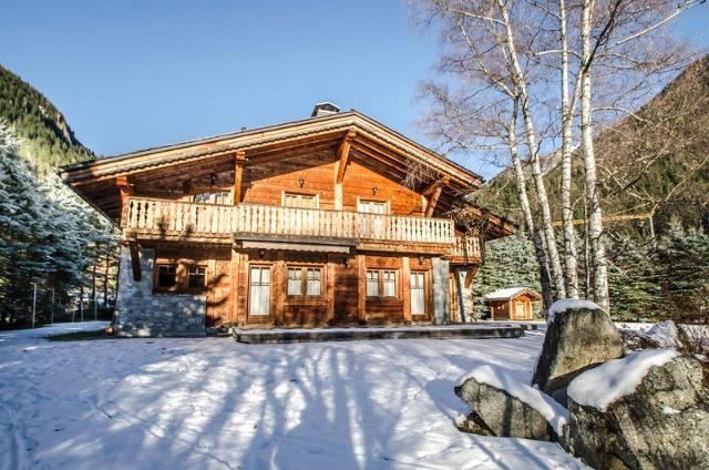 Chalet Perseverance